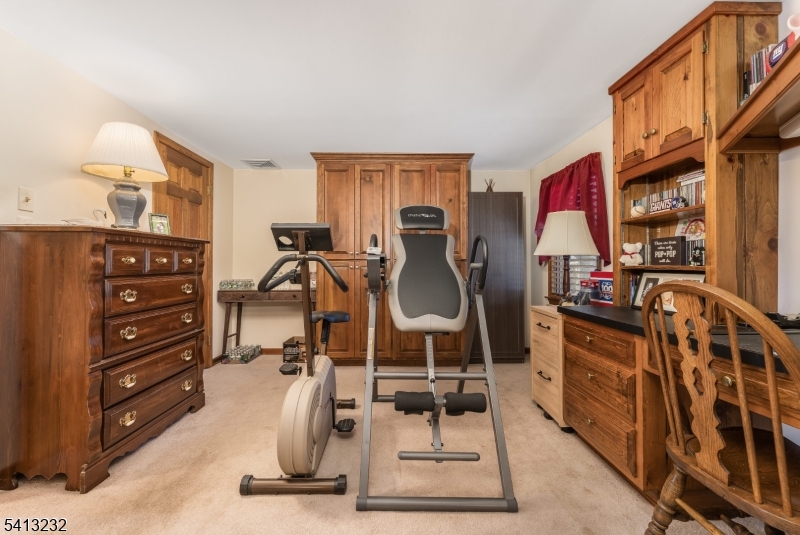 Ringoes - Commercial Sale