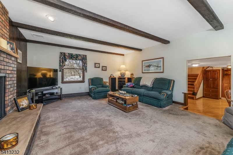 Ringoes - Commercial Sale