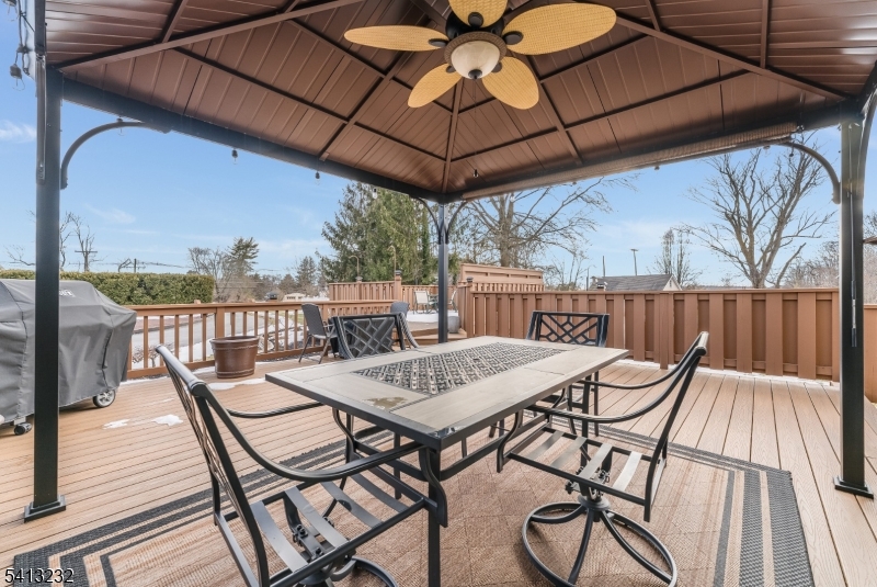 Ringoes - Commercial Sale