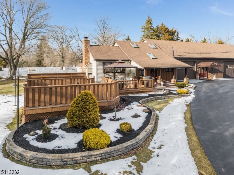 Ringoes - Commercial Sale