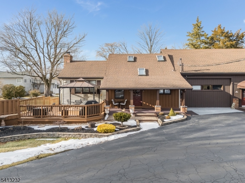 Ringoes - Commercial Sale