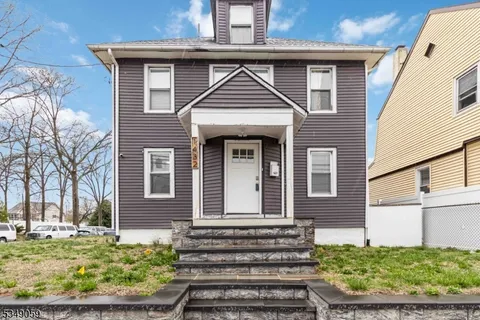 MLS: 3955262