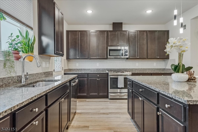 Morris Woods - Residential