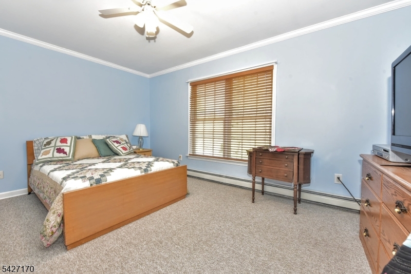 ALPINE RIDGE ESTATES - Residential