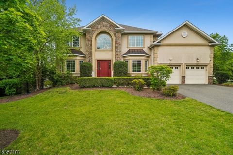 7 Efstis Ct West Orange Twp. NJ 07052
