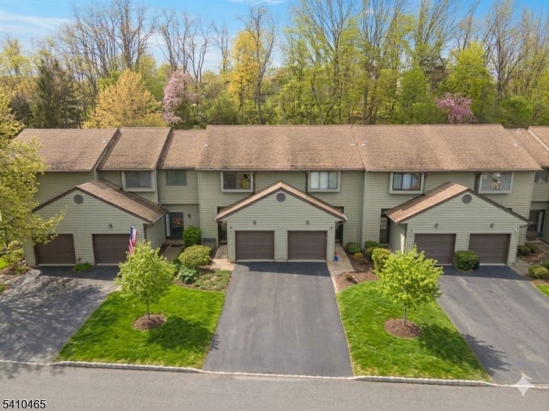 Hampton Commons - Residential