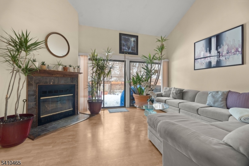 Hampton Commons - Residential