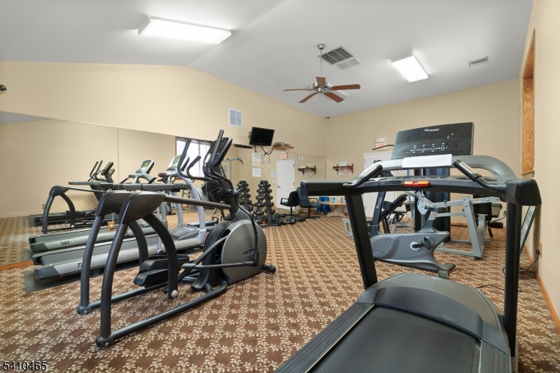 Hampton Commons - Residential