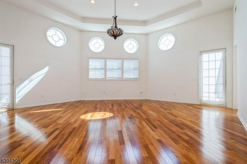 Beachfront North-Grand Reso - Residential