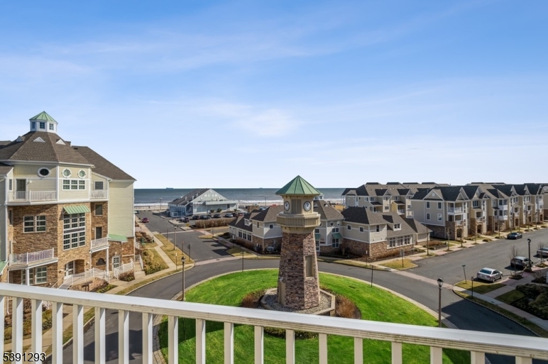 Beachfront North-Grand Reso - Residential