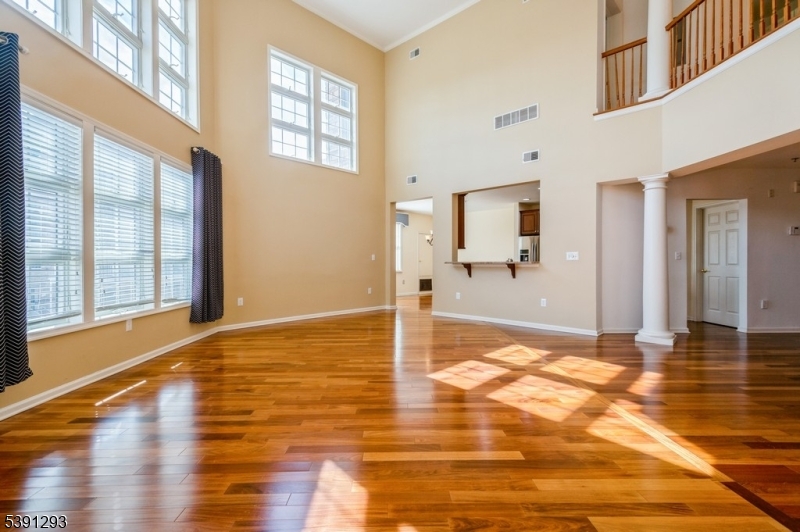 Beachfront North-Grand Reso - Residential