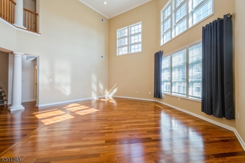 Beachfront North-Grand Reso - Residential