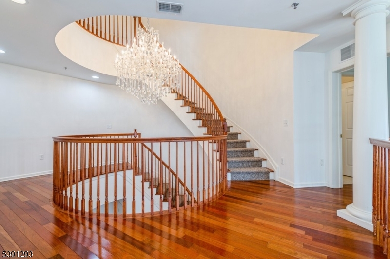 Beachfront North-Grand Reso - Residential