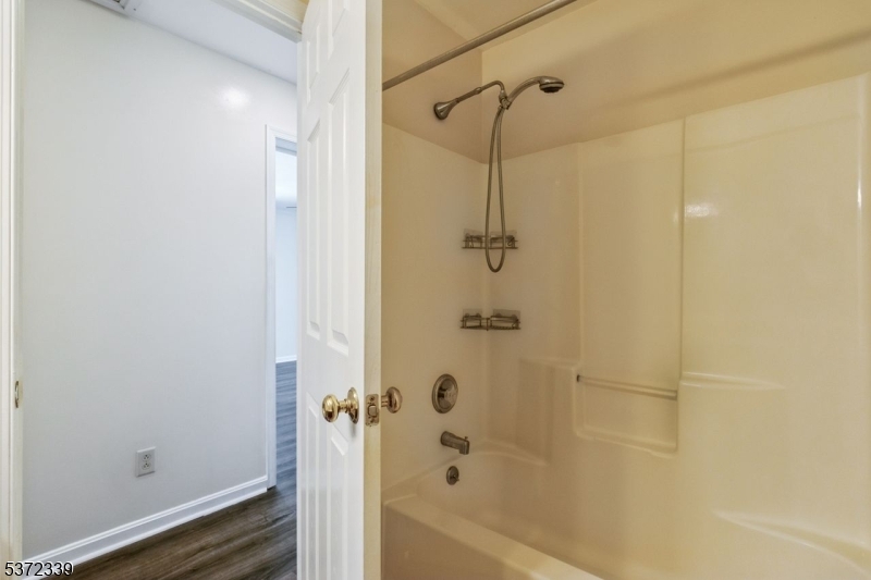 Lion Gate at Caldwell - Residential