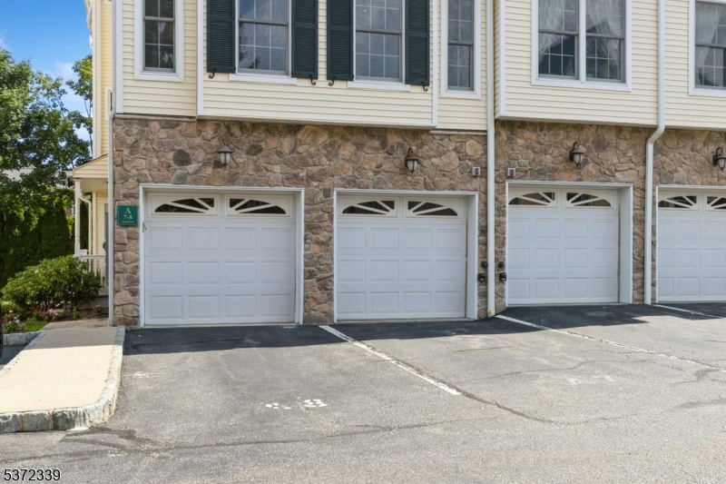 Lion Gate at Caldwell - Residential