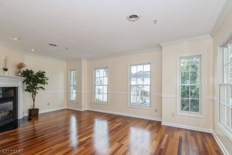 Lion Gate at Caldwell - Residential