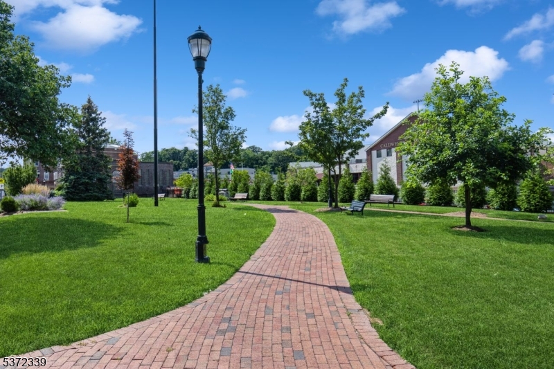 Lion Gate at Caldwell - Residential