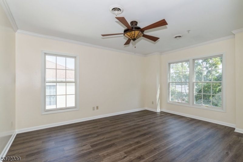 Lion Gate at Caldwell - Residential