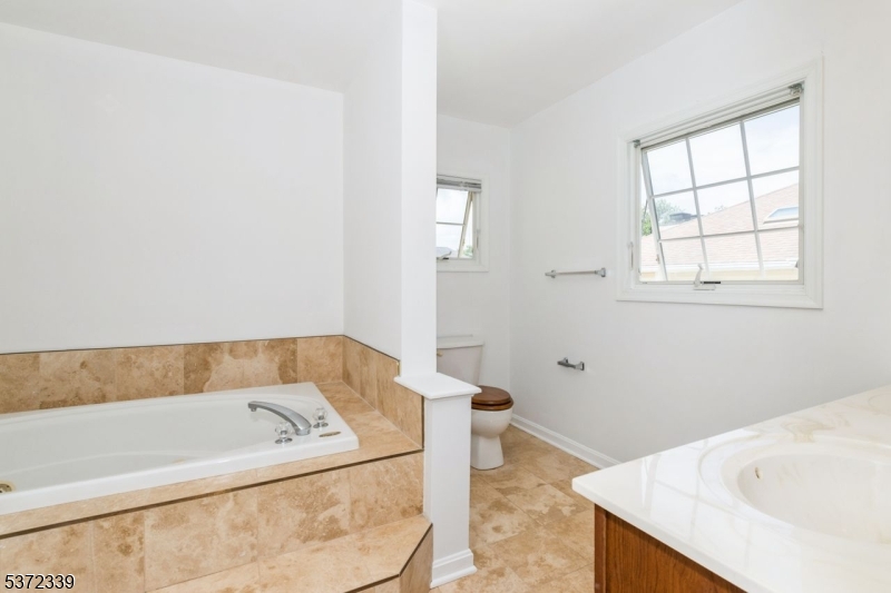 Lion Gate at Caldwell - Residential