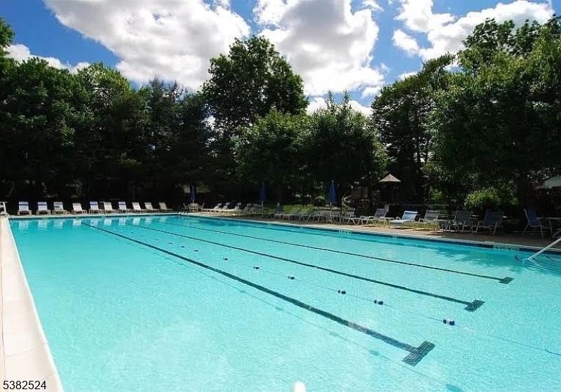 Seasons Glen - Residential