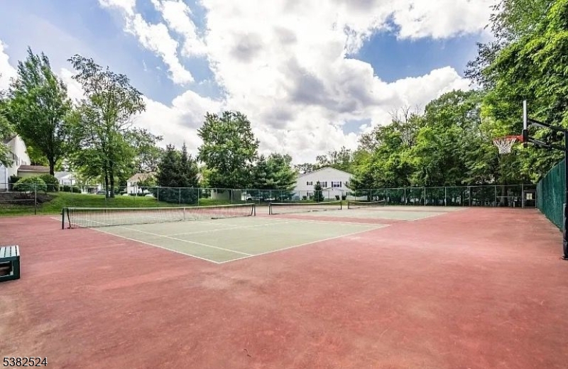 Seasons Glen - Residential