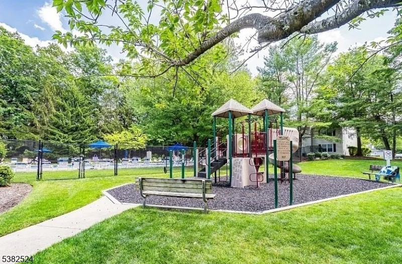 Seasons Glen - Residential