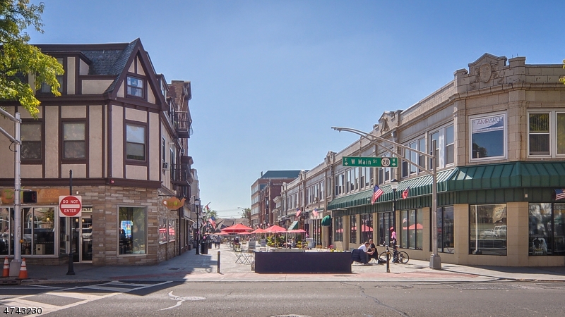 Somerville Boro, New Jersey 08876, United States, 2 Bedrooms Bedrooms, ,1 BathroomBathrooms,Residential,Pending,27511