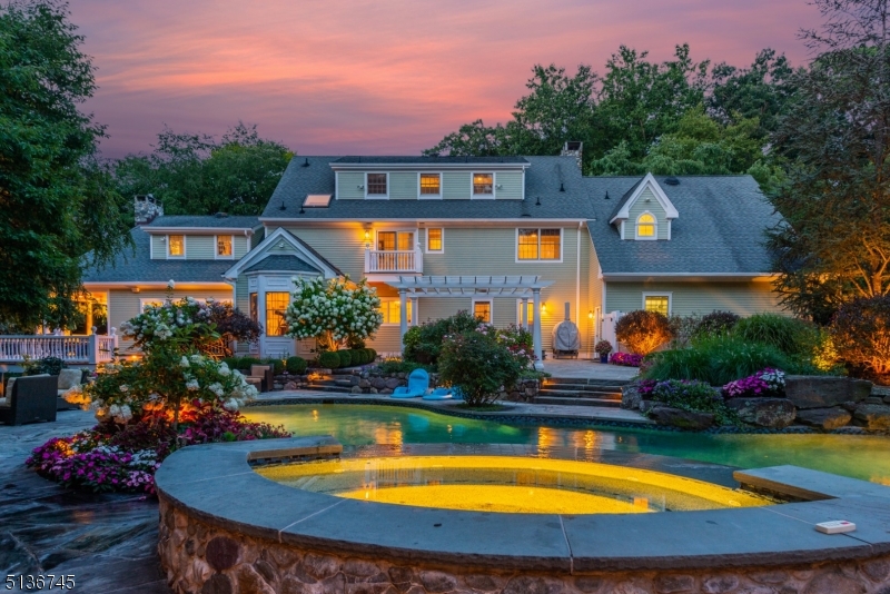 Hawk Hill - Residential