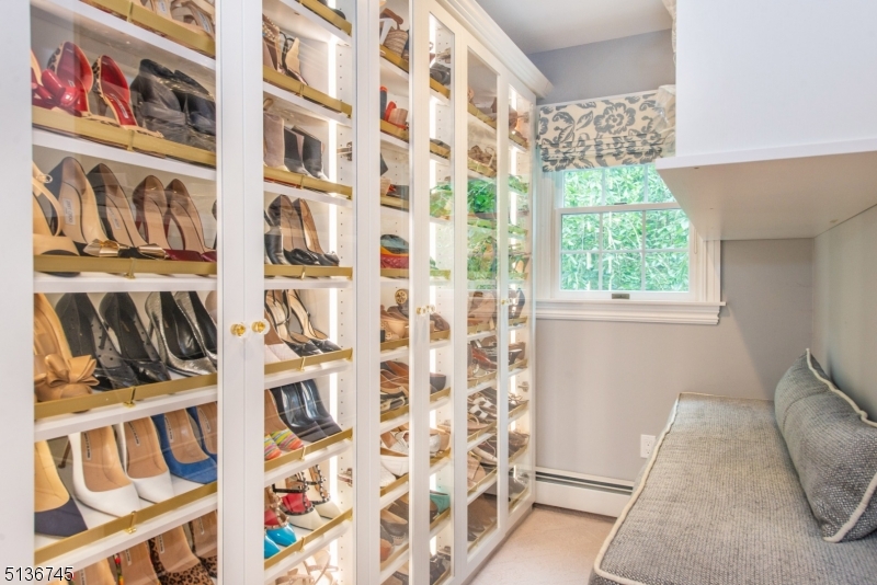 Hawk Hill - Residential