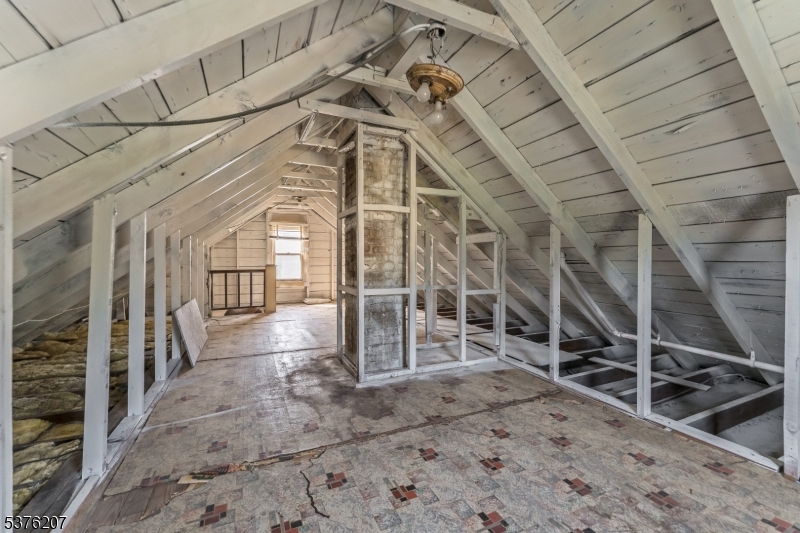 Broadway - Residential