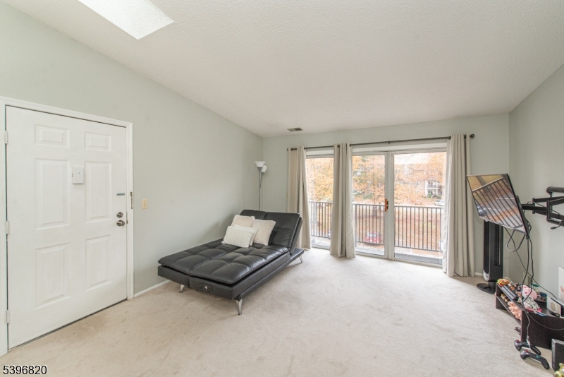 Woodland Hills - Residential