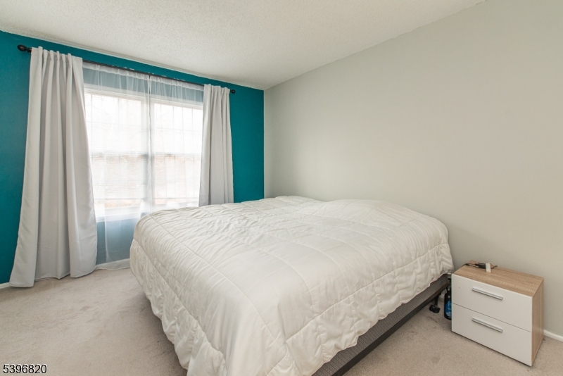 Woodland Hills - Residential