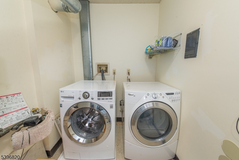 Woodland Hills - Residential