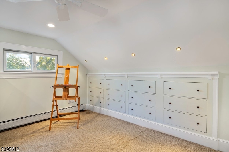 FAIRCHILD - Residential