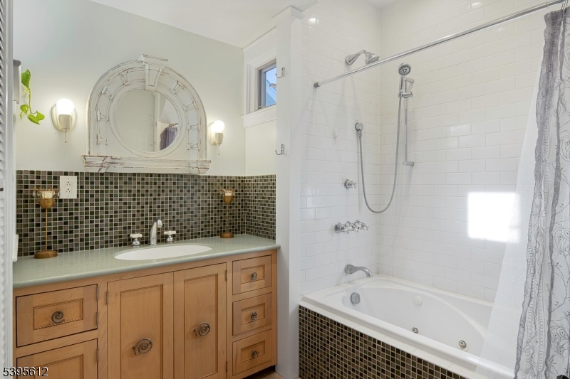 FAIRCHILD - Residential