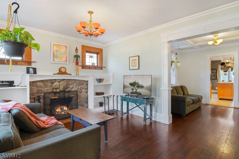 FAIRCHILD - Residential