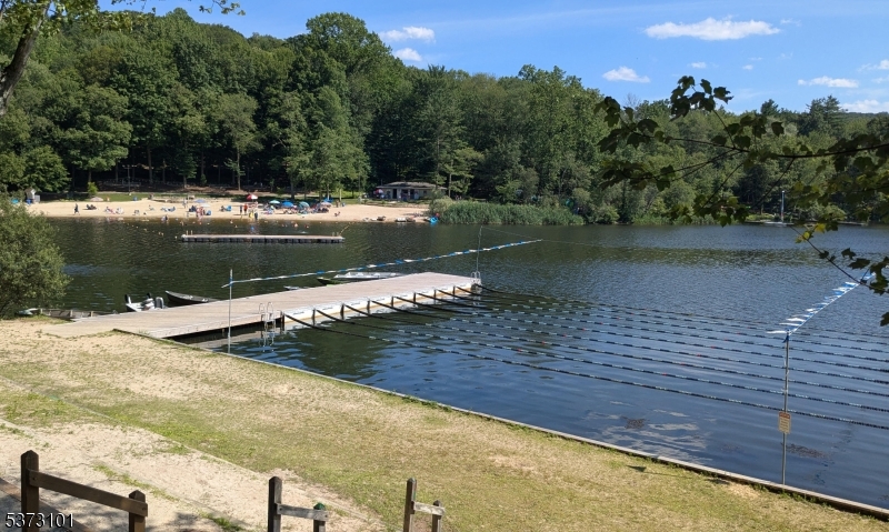 SHONGUM LAKE - Residential
