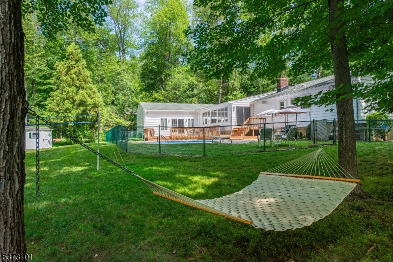 SHONGUM LAKE - Residential