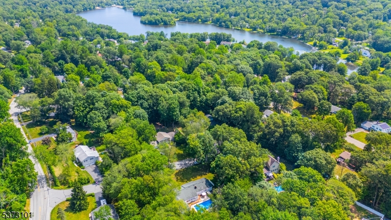 SHONGUM LAKE - Residential