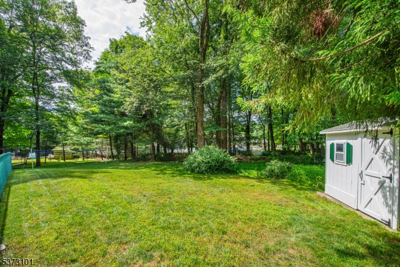 SHONGUM LAKE - Residential