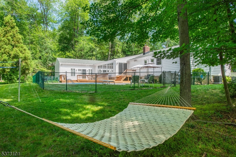 SHONGUM LAKE - Residential