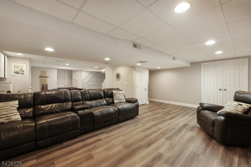 Revere Hill - Residential