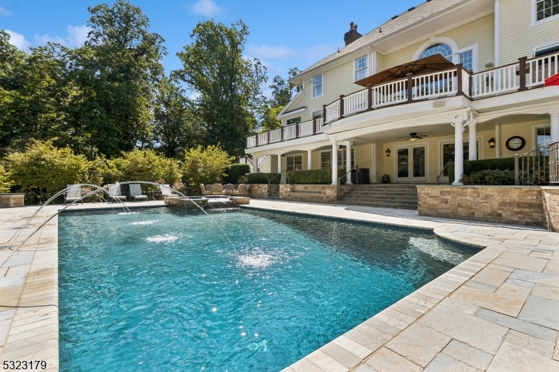 Charlotte Hill - Residential