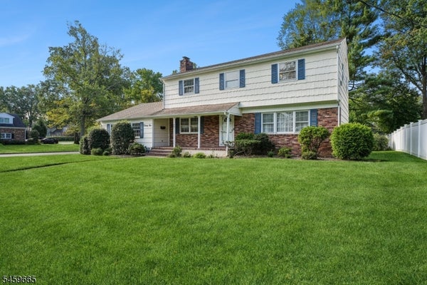 25 MANCHESTER DR, WESTFIELD, NJ 07090 - Image f735d3bf0531d4ea424245c44a3bc245/3691159085