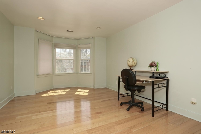 Fairway Oaks - Residential