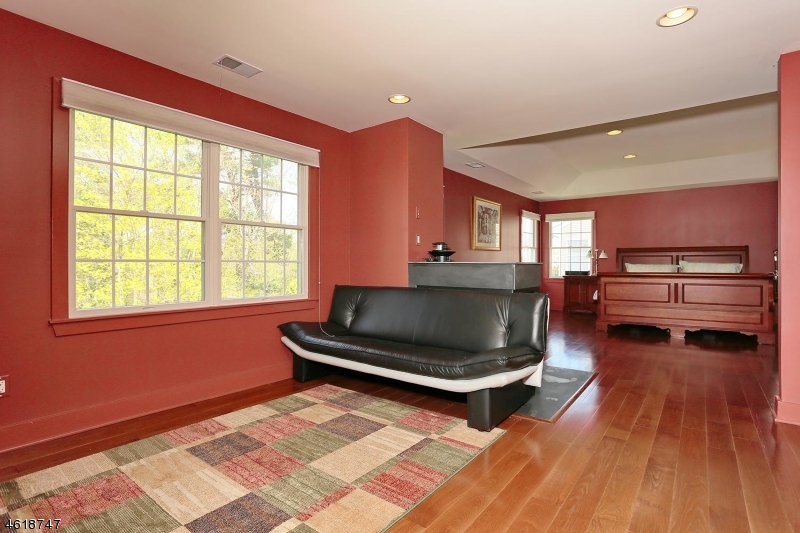 Fairway Oaks - Residential