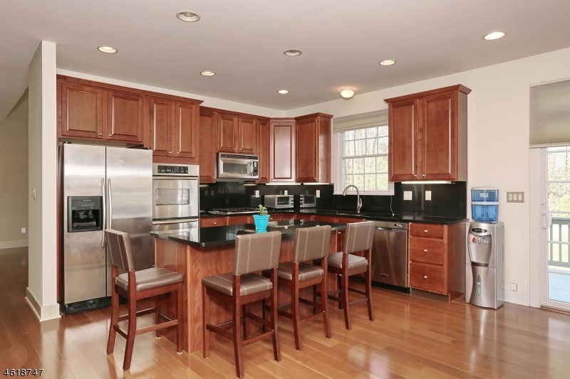 Fairway Oaks - Residential