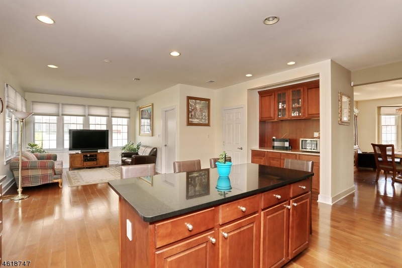 Fairway Oaks - Residential