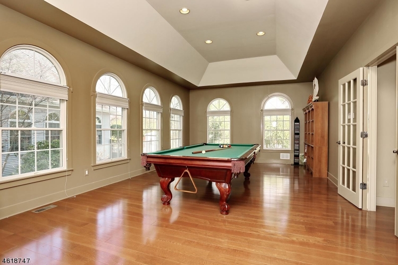 Fairway Oaks - Residential