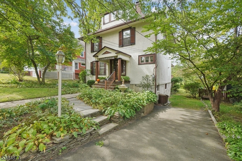 Fairwoods - Residential